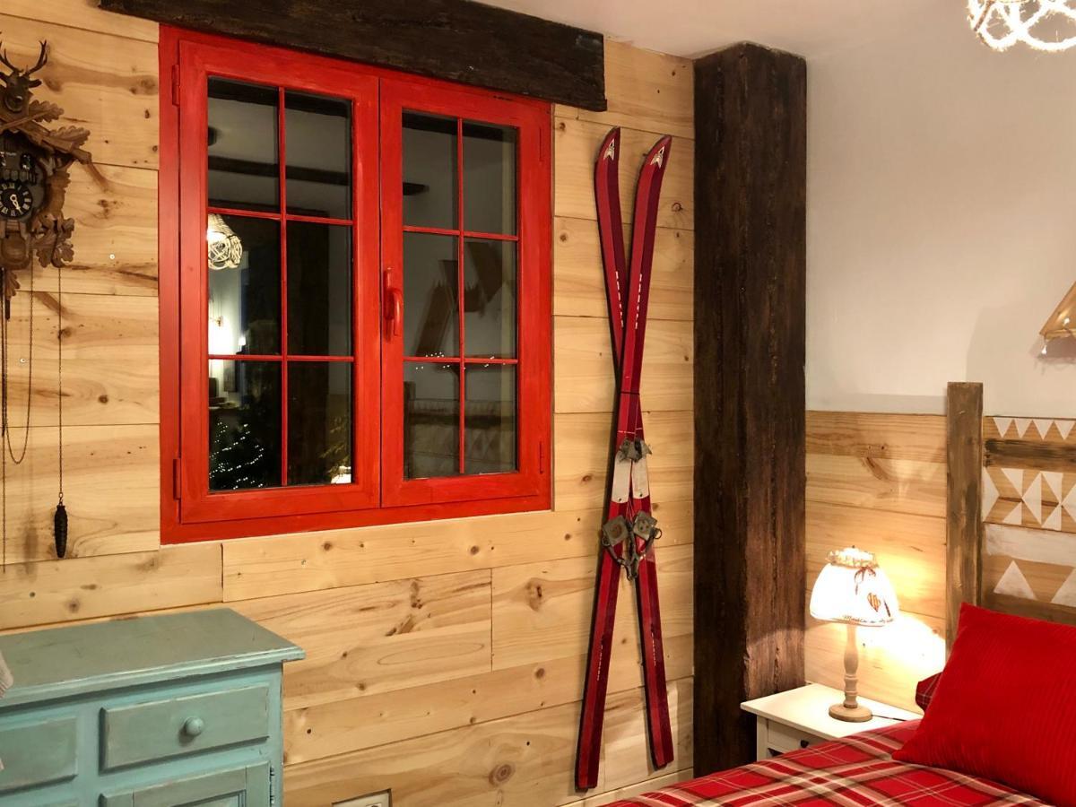 Apartamentos Lorien Candanchú Zewnętrze zdjęcie